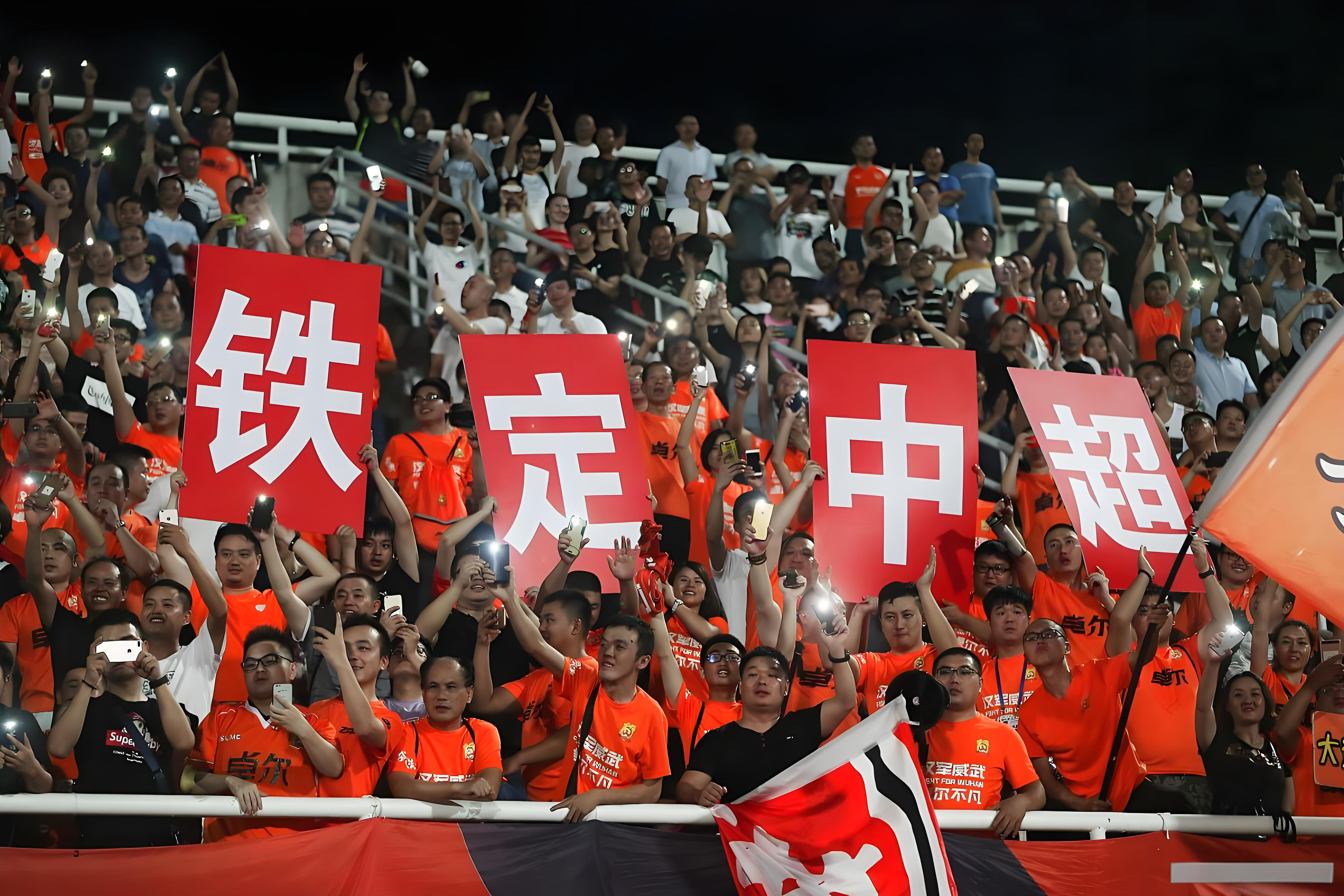 进攻防守兼顾,球队实力大增晋级决赛 进攻防守兼顾,球队实力大增晋级决赛